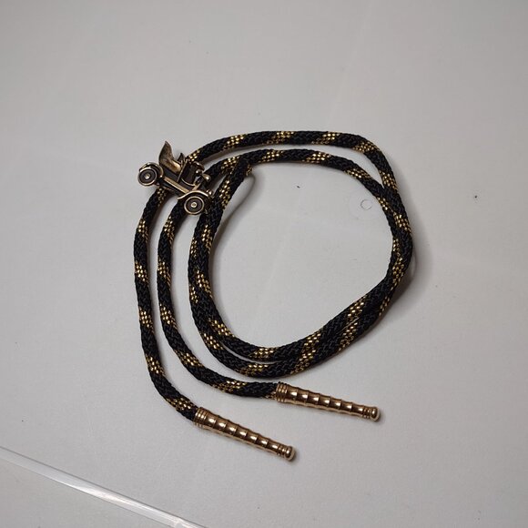 Very Cool Gold Tone And Black Old Fashion Car Bolo Tie - Picture 9 of 11